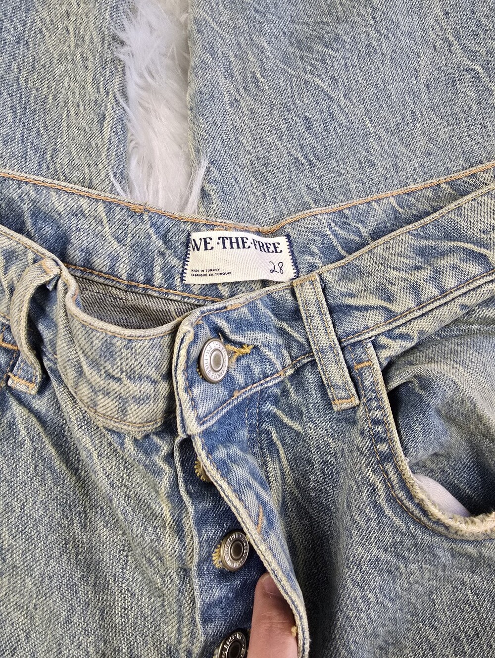 We The Free RARE Shadow Star Good Luck Barrel Jeans 28 - Picture 15 of 16